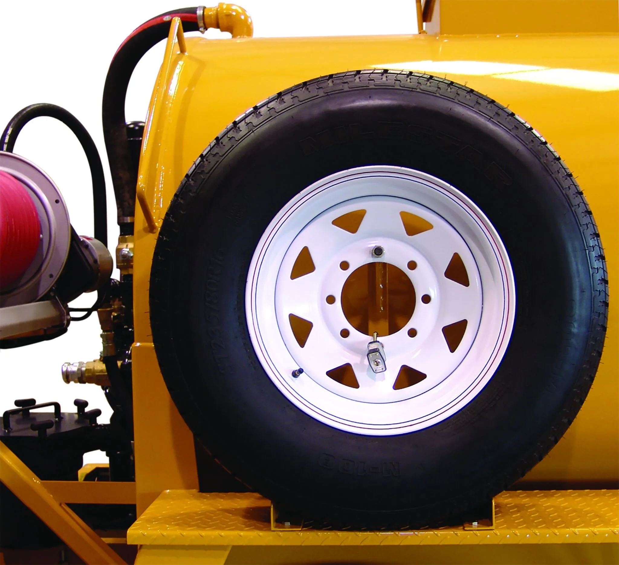 Mounted Spare Tire - Fender