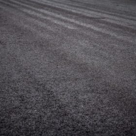 sealcoating asphalt driveway